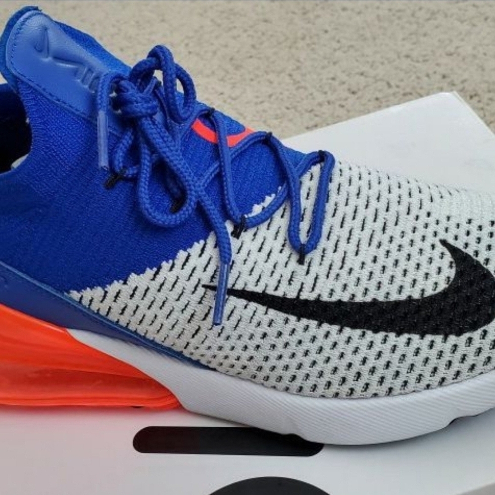 Air Max 270 Flyknit